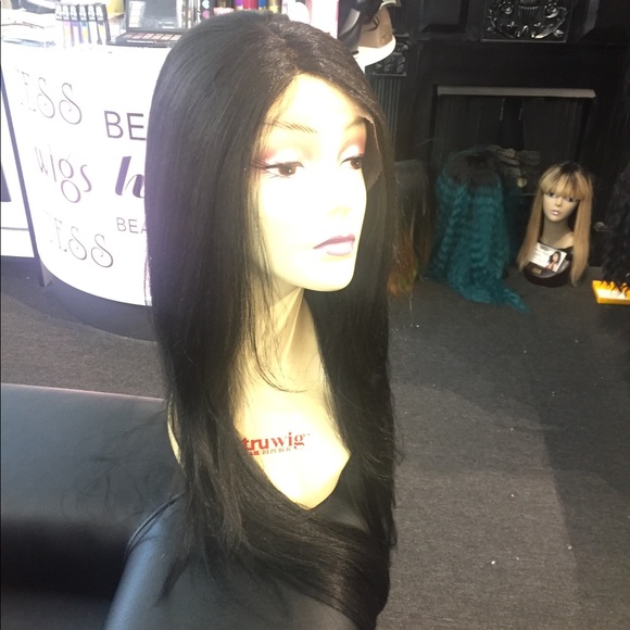 Long Black Layers Lacefront wig Human hair Blende