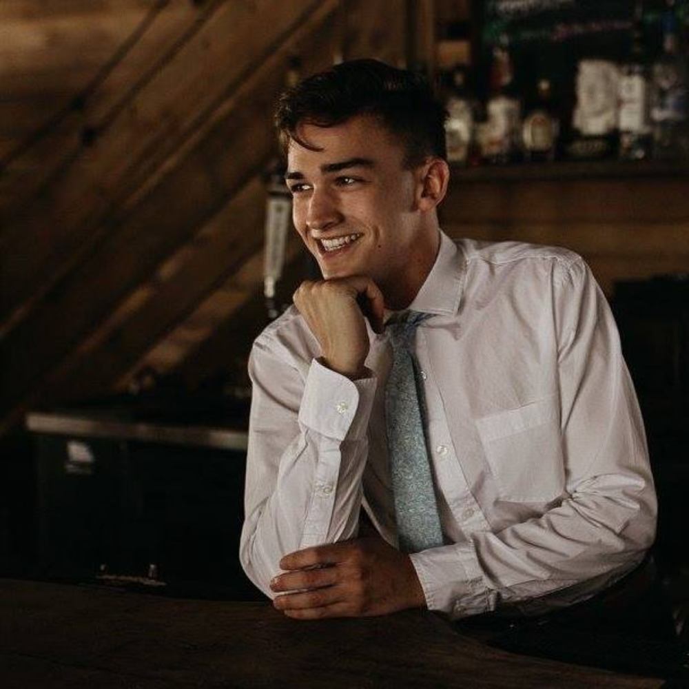 Meet your Posher, Carter