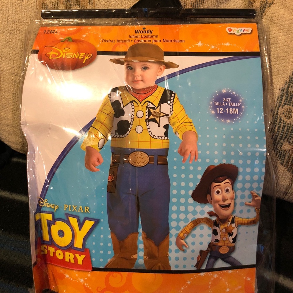 Woody costume
