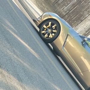 Meet your Posher, Jesus