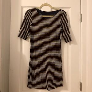 striped 3/4 sleeve dress
