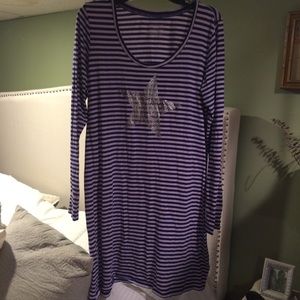 Victoria Secret Metallic Heart Night Shirt Sz XL Victoria Secret Metallic Heart Night Shirt Sz XL