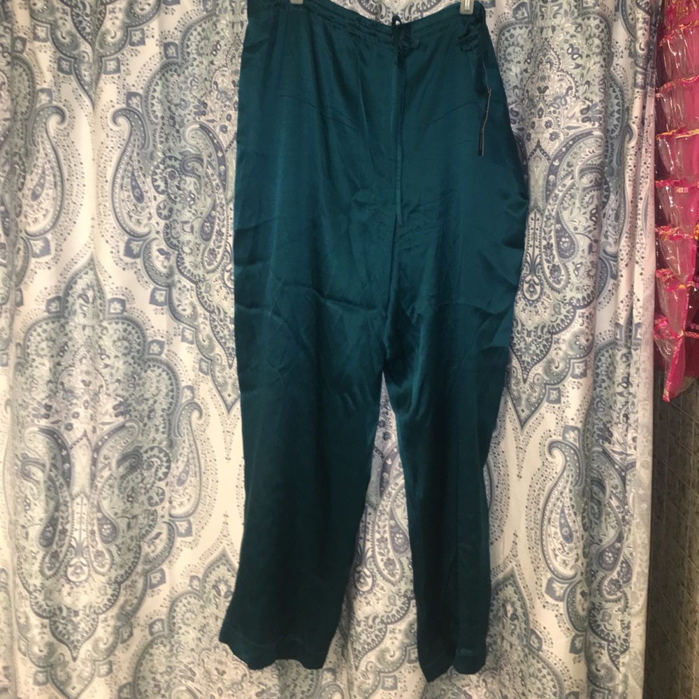 Linda Allard Ellen Tracy silk pants