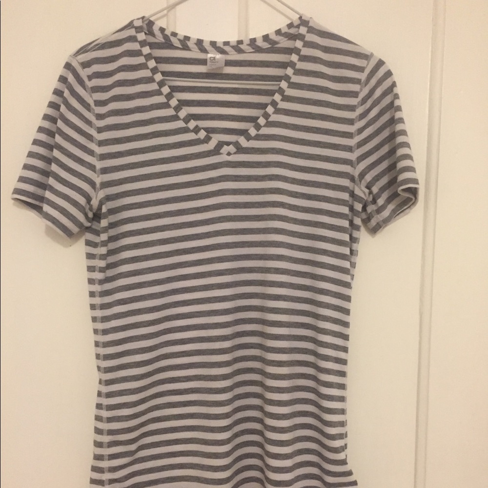 GapFit Breathe striped tee shirt. Size small.