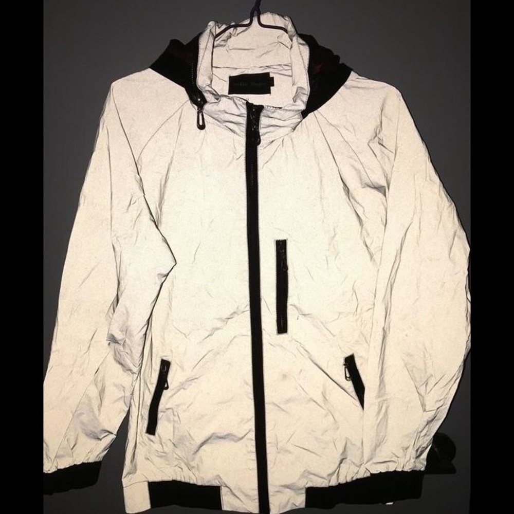 jacket - Picture 2 of 2