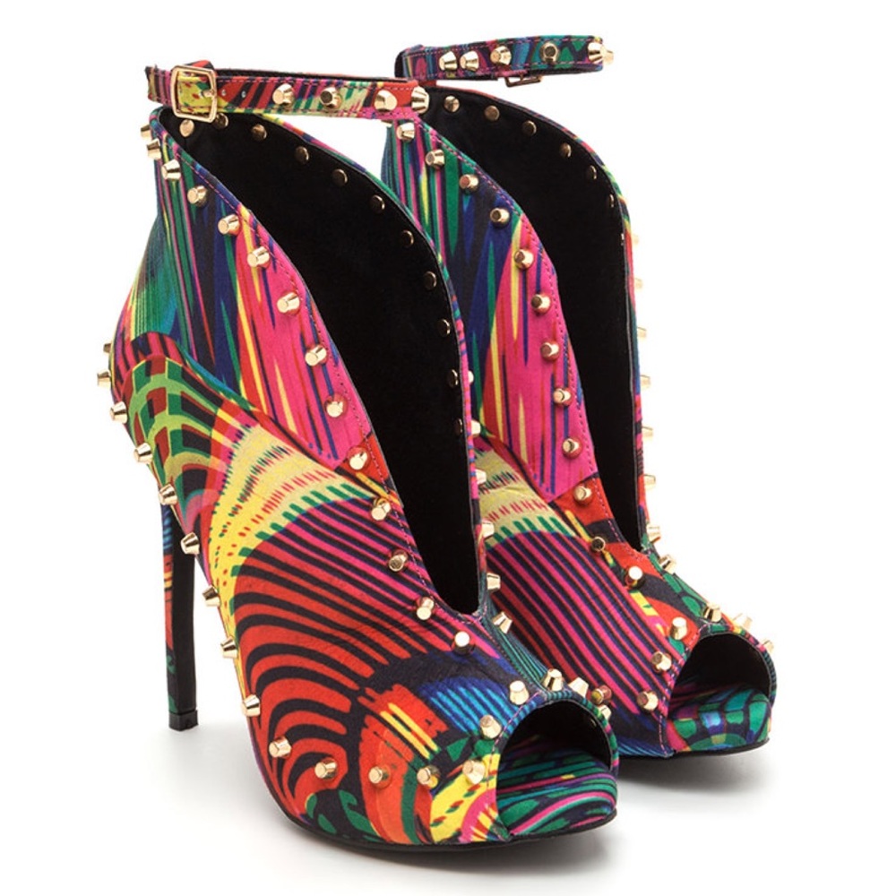*SLEEK* N SEXY Fabric Stiletto Heels