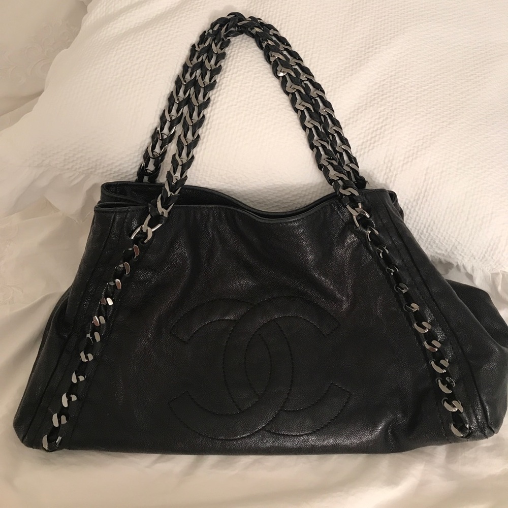 Chanel Modern E/W Chained Tote