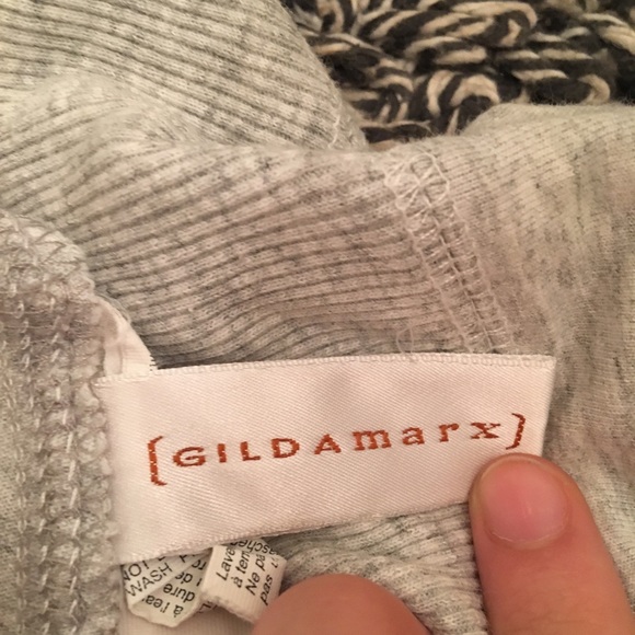 [3/$20 gildamarx] grey shorts - Picture 2 of 2