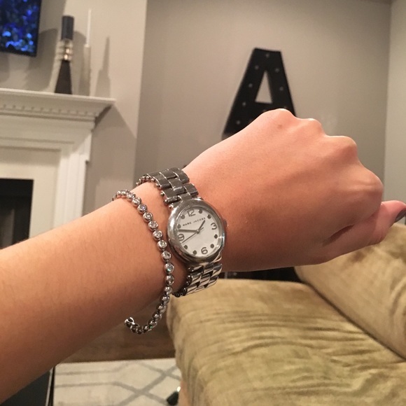 Marc by Marc Jacobs silver timeless watch - Picture 6 of 6