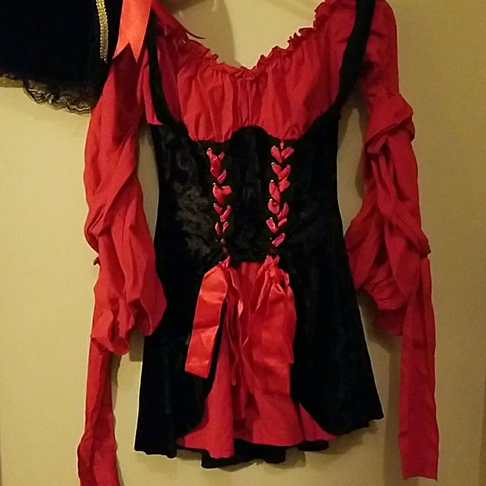 Costume