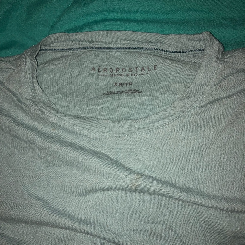 Aeropostale scoop neck T-shirt