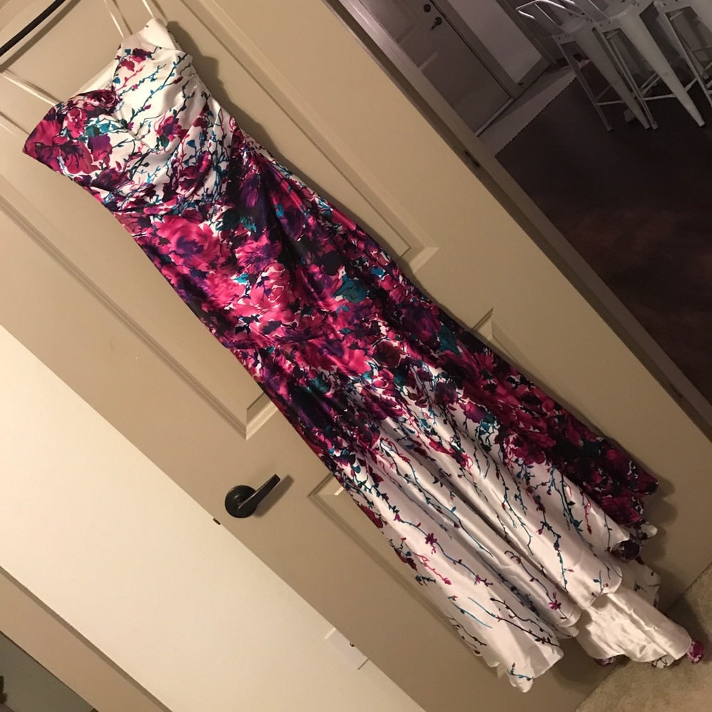 Caché pink and purple Floral formal dress