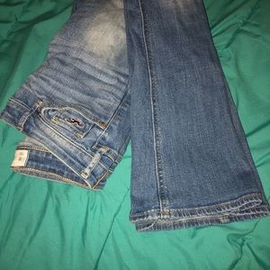 Hollister jeans