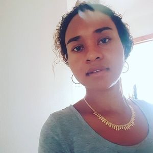 Meet your Posher, Lucia