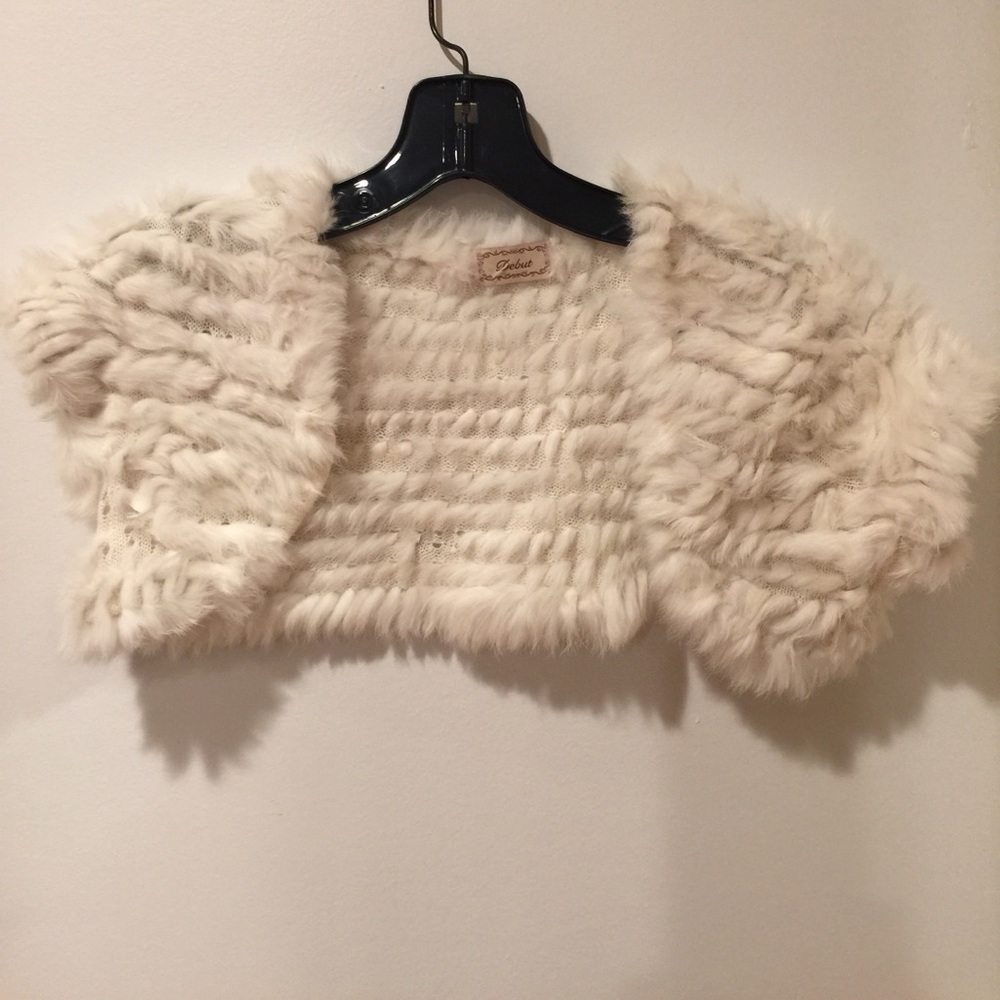 Fur white shrug