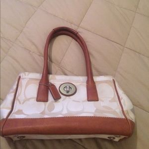 Coach purse, clean and nice