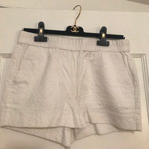 White J Crew pull on shorts size 6