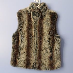 NWOT Faux Fur Vest