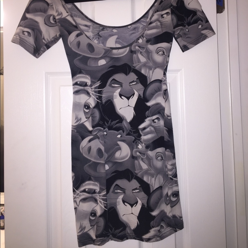 Loin king pencil dress