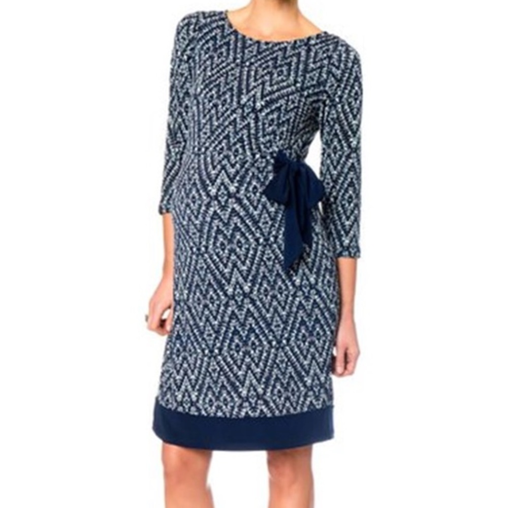 Motherhood Maternity 3/4 Sleeve Side Tie Dress