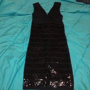 Bodycon black dress with black sequins