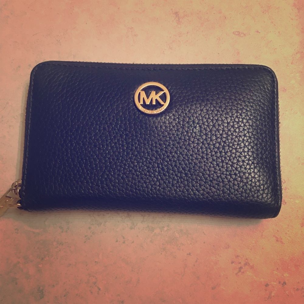 MK wallet