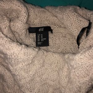 H&M sweater
