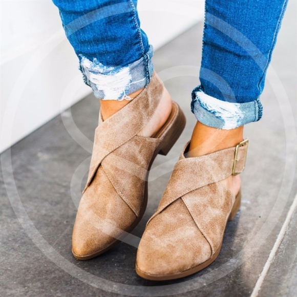 AVA Slip-on Flats - TAUPE - Picture 3 of 5