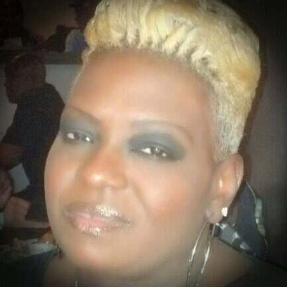 Meet your Posher, Nikki