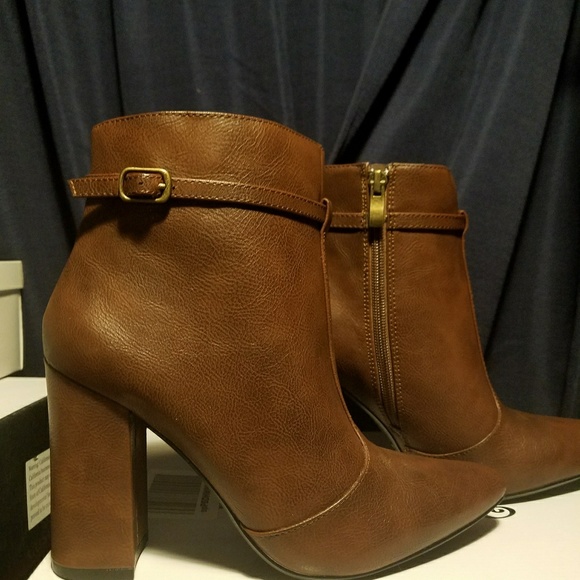 NIB👢2Lips Ankle booties 7.5 - Picture 4 of 6