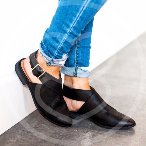 RESTOCK AVA Slip-on Flats - BLACK - Picture 2 of 4