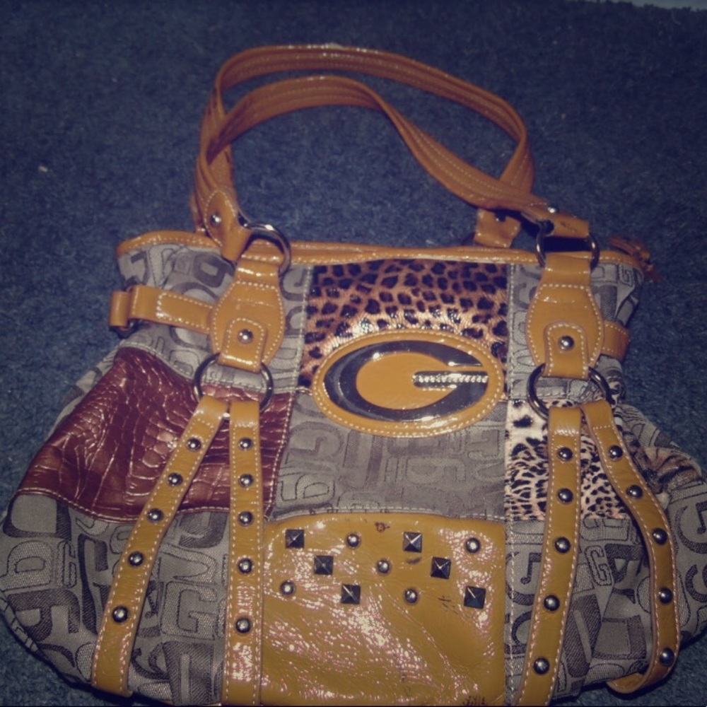 Guess purse