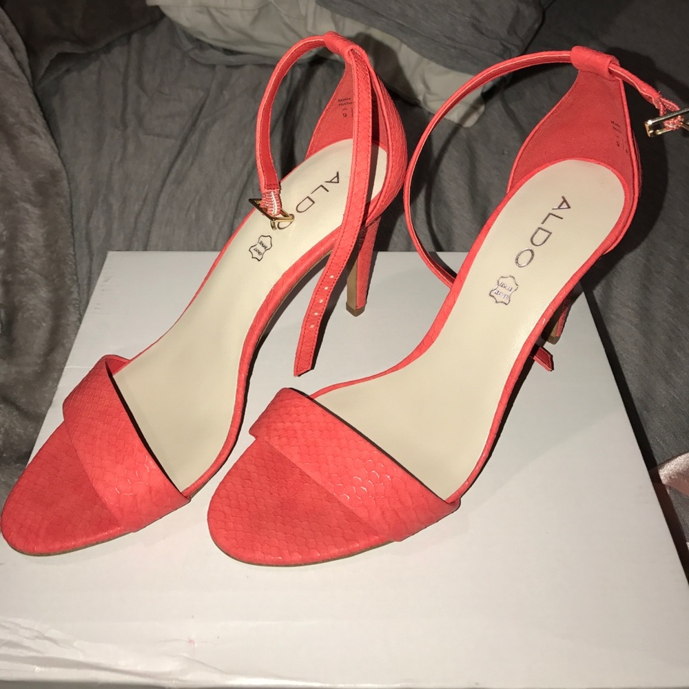Orange Aldo heels size: 9
