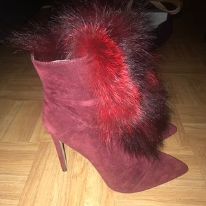 Burgundy ankle boots with rabbit fur