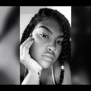 Meet your Posher, Katherine