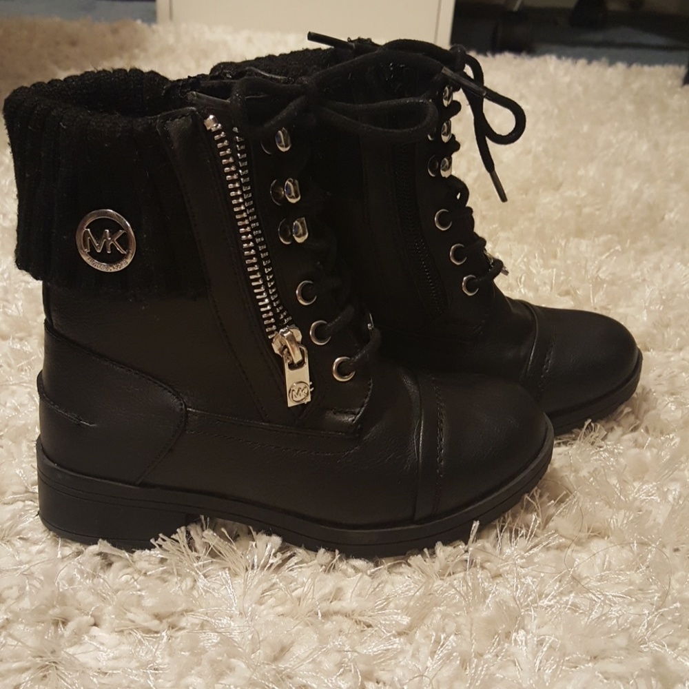 MK combat boots