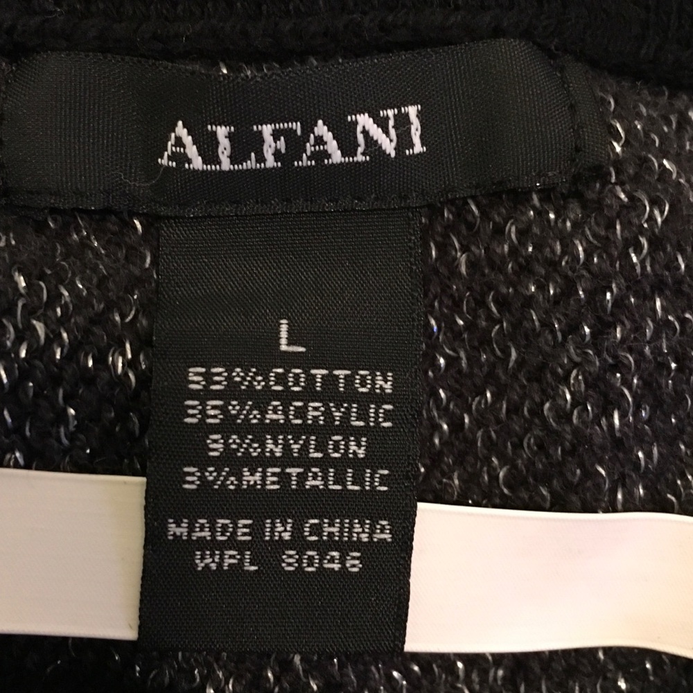Alfanii - Silver/Black Colorblock Knit Sweater - Picture 3 of 8