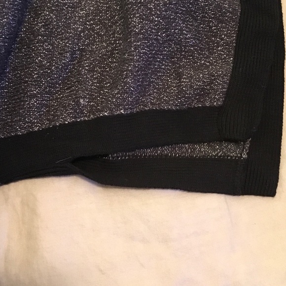 Alfanii - Silver/Black Colorblock Knit Sweater - Picture 8 of 8