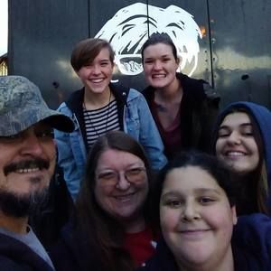 Meet your Posher, Vanessa