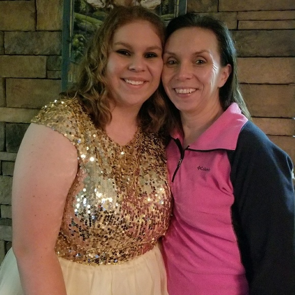 Meet your Posher, Darrah - Picture 1 of 1