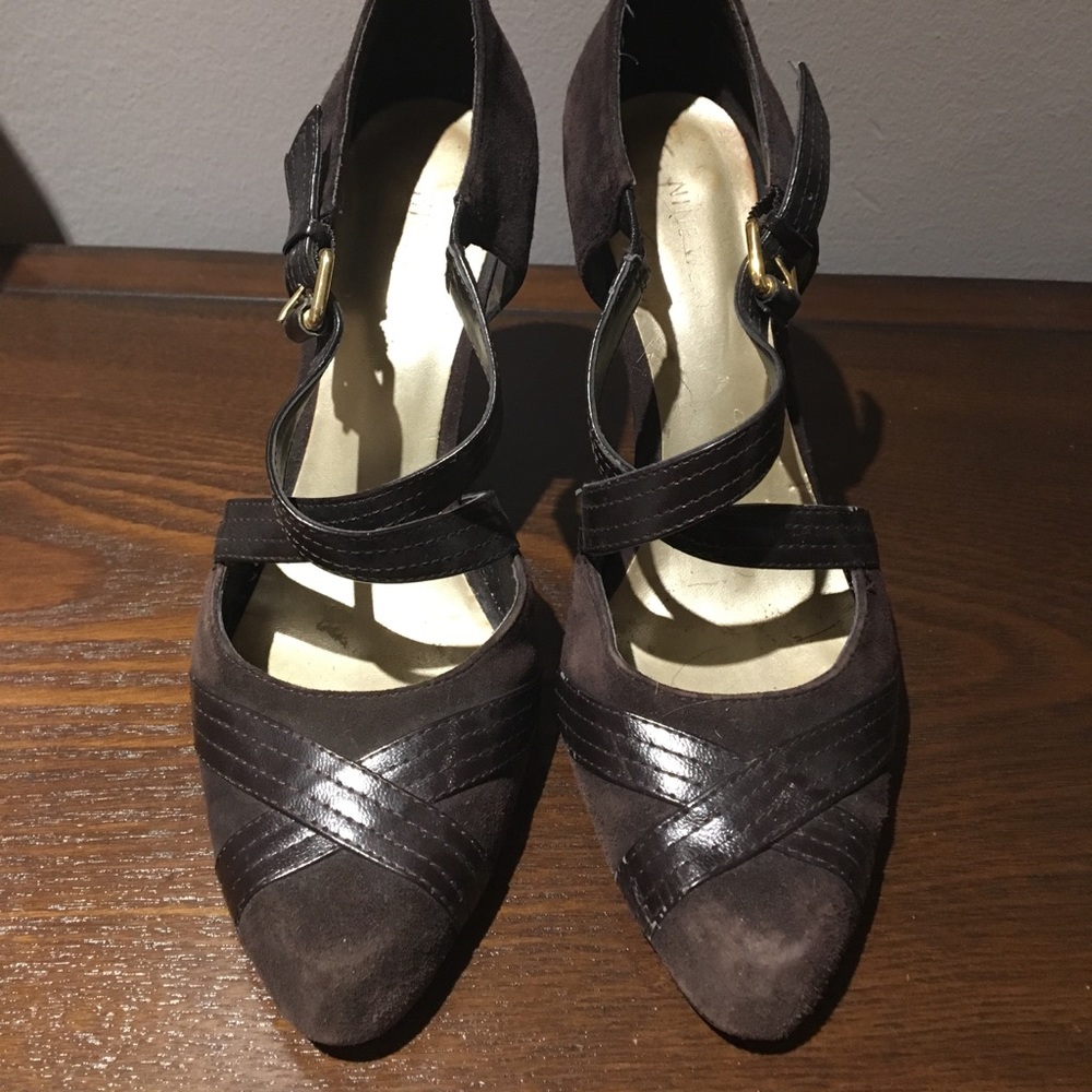 Nine West Brown Sued Heels