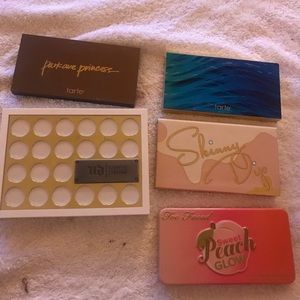 5 cheek and highlight palette Kylie, TooFaced, UD