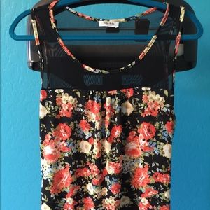 Floral maternity blouse