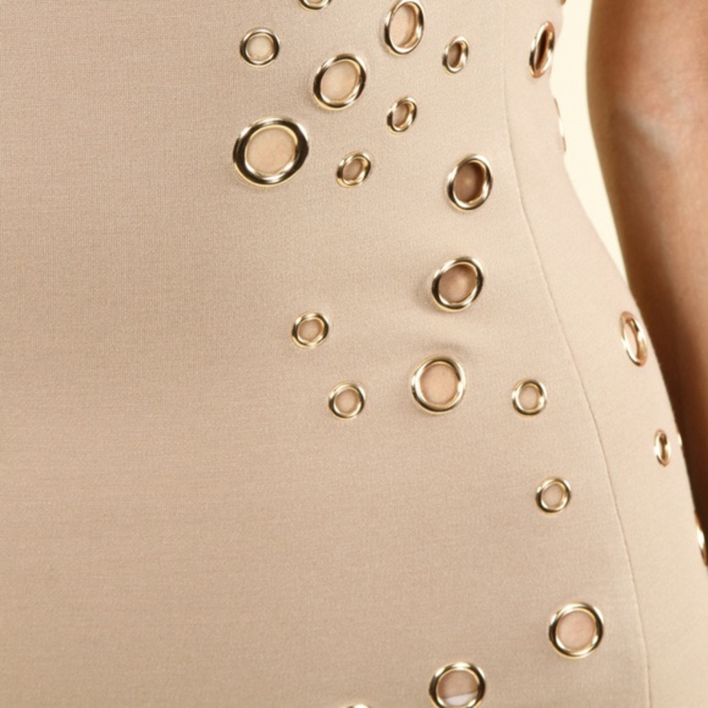 Greta Grommet Dress 👗 - $30 - Picture 3 of 8