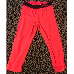 Nike pro 3/4 leggings