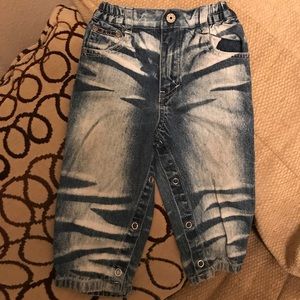 Baby girl’s size 18 mos