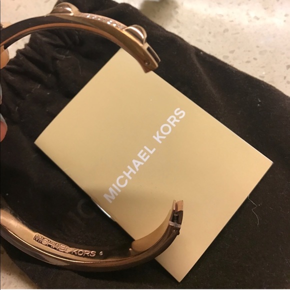 Micheal Kors Rose Gold Pave Bracelet! - Picture 4 of 4