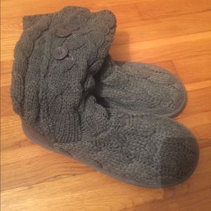 Sweater boots