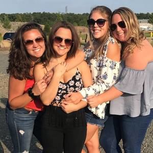 Meet your Posher, Madison