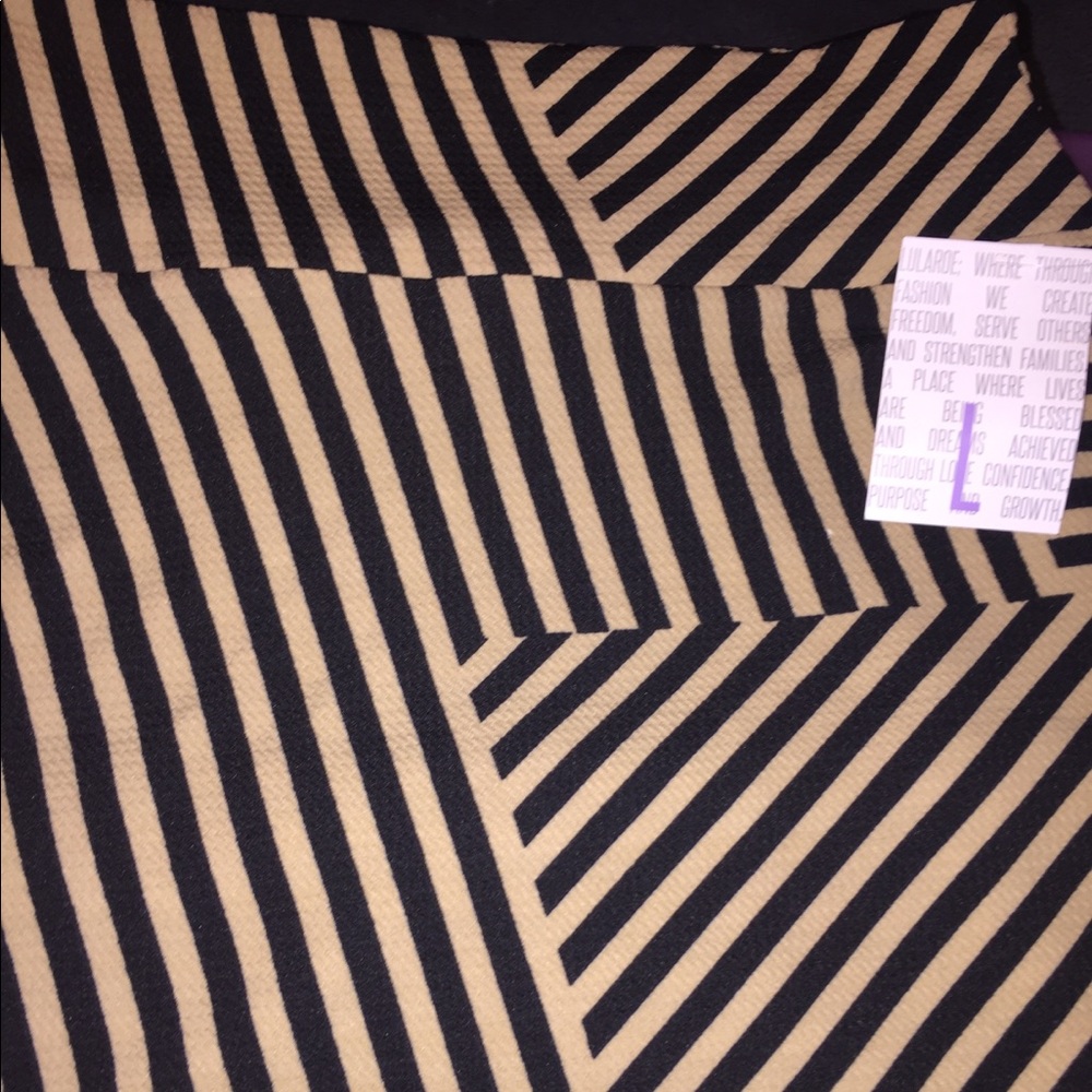 LuLaRoe Cassie Pencil Skirt